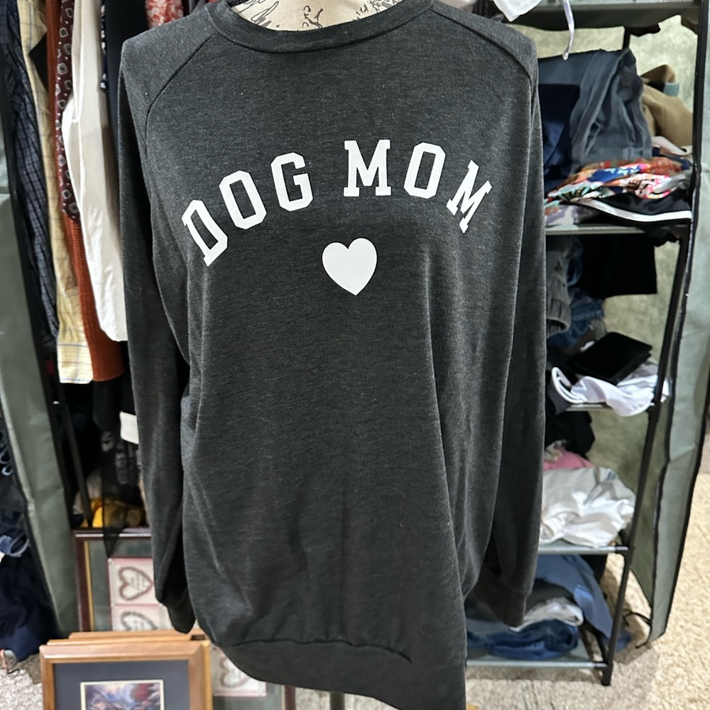Dog Mom sweatshirt